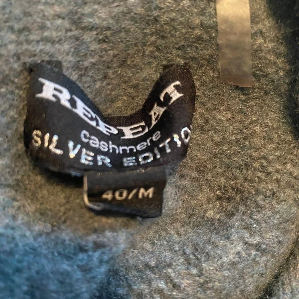 Repeat Silver Edition Women's 100% Cashmere Stand Collar Ribbed Sweater sz‎ M